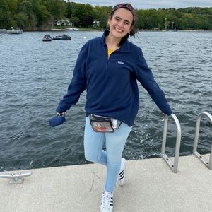 Meet your Posher, Bengi